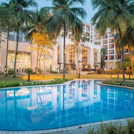 Bangi Resort Hotel Bandar Baru Bangi Exterior foto The Royal